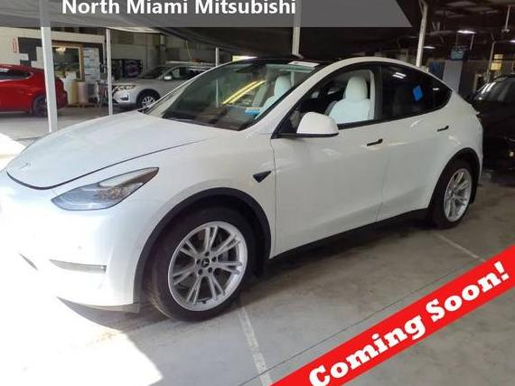 TESLA MODEL Y 2021 5YJYGDEE4MF187759 image